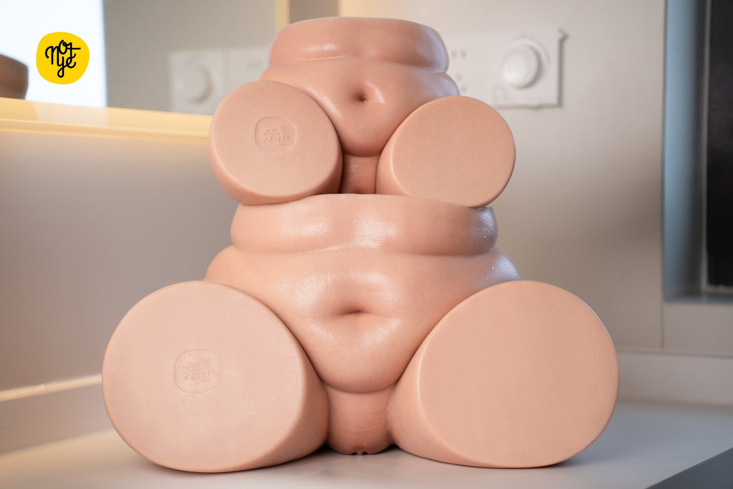 NOT YE! S10 Fat Butt 11LB Realistic Silicone Torso Butt Male Masturbator Fair Skin Big Butt with thighs